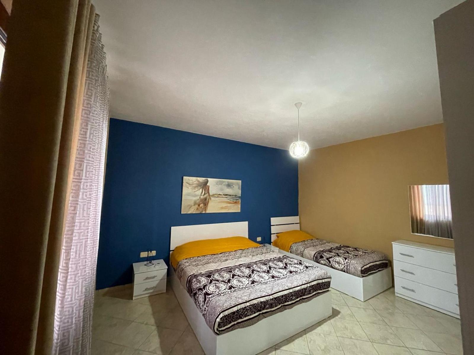 Guest House Tian & Hojz Durrës Quarto foto